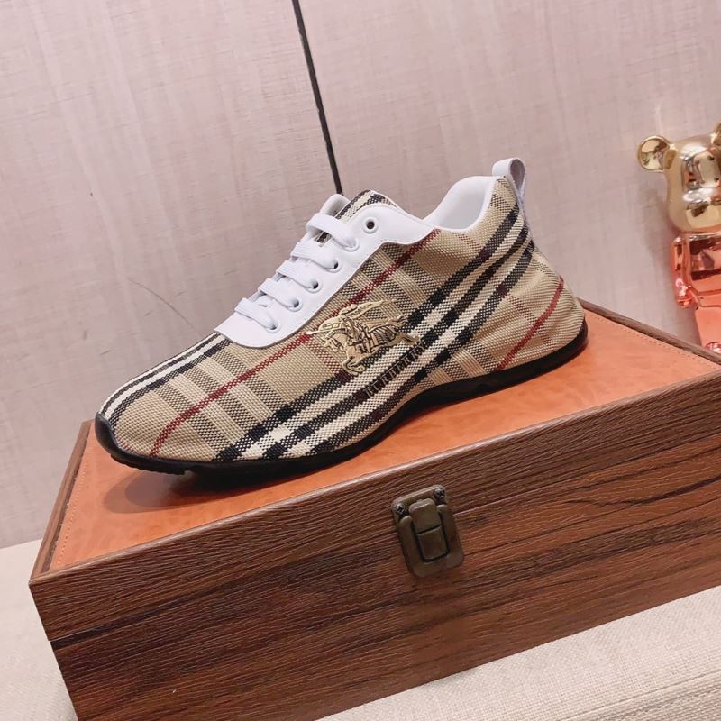 Burberry Low Shoes